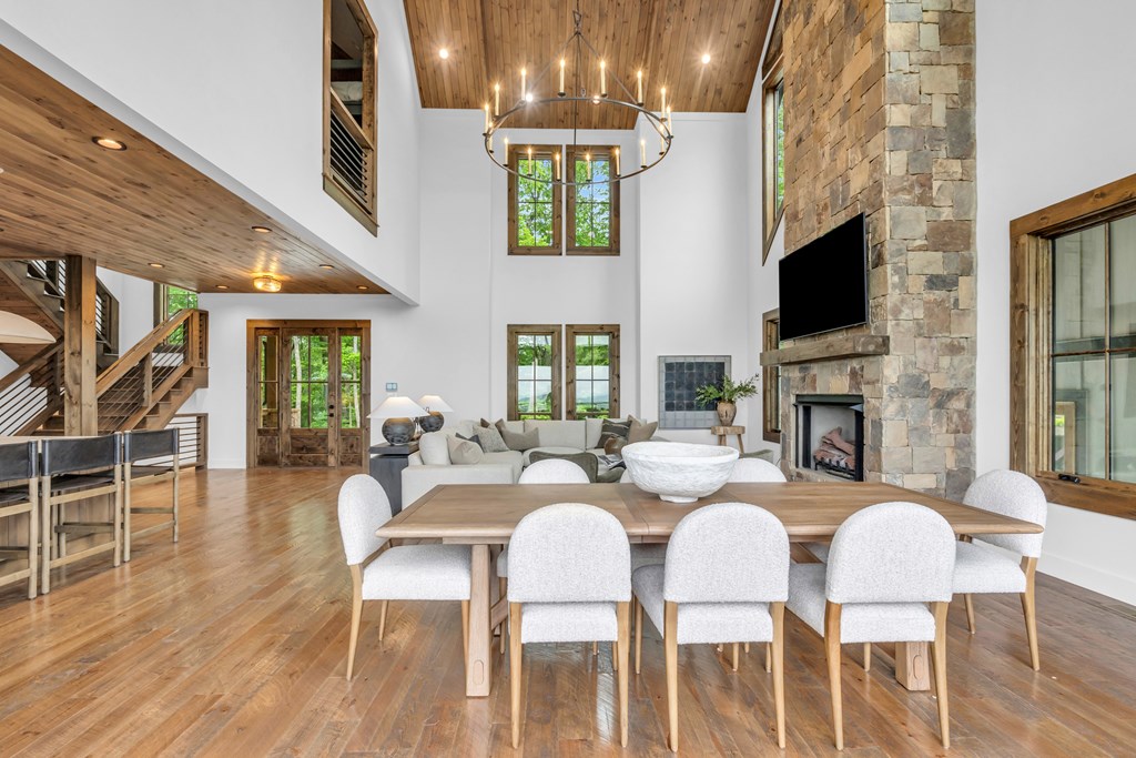 415809 Blue Ridge Residential