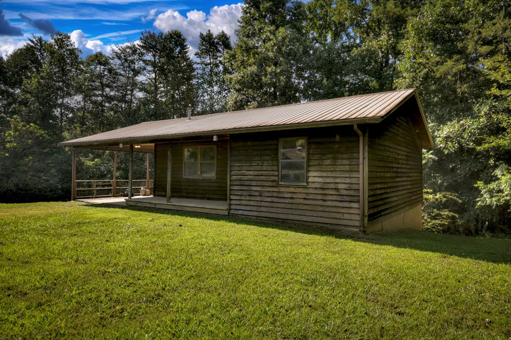415811 McCaysville Residential