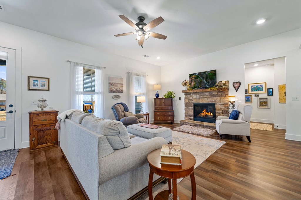 415817 Ellijay Residential