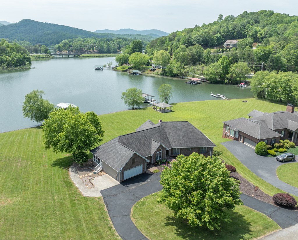 415823 Hiawassee Residential
