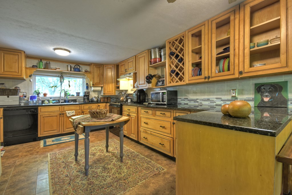 415828 McCaysville Residential