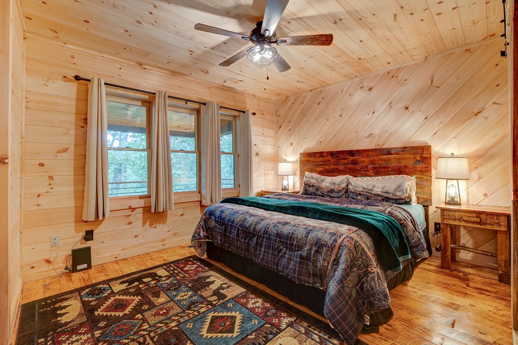 415829 Mineral Bluff Residential