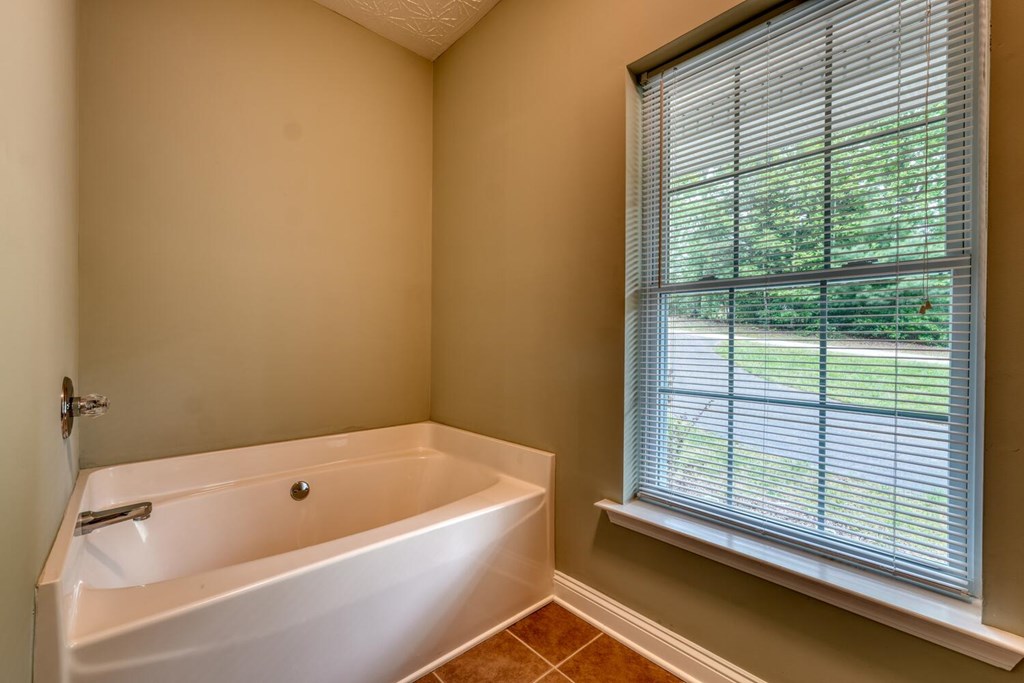 415831 Blairsville Residential