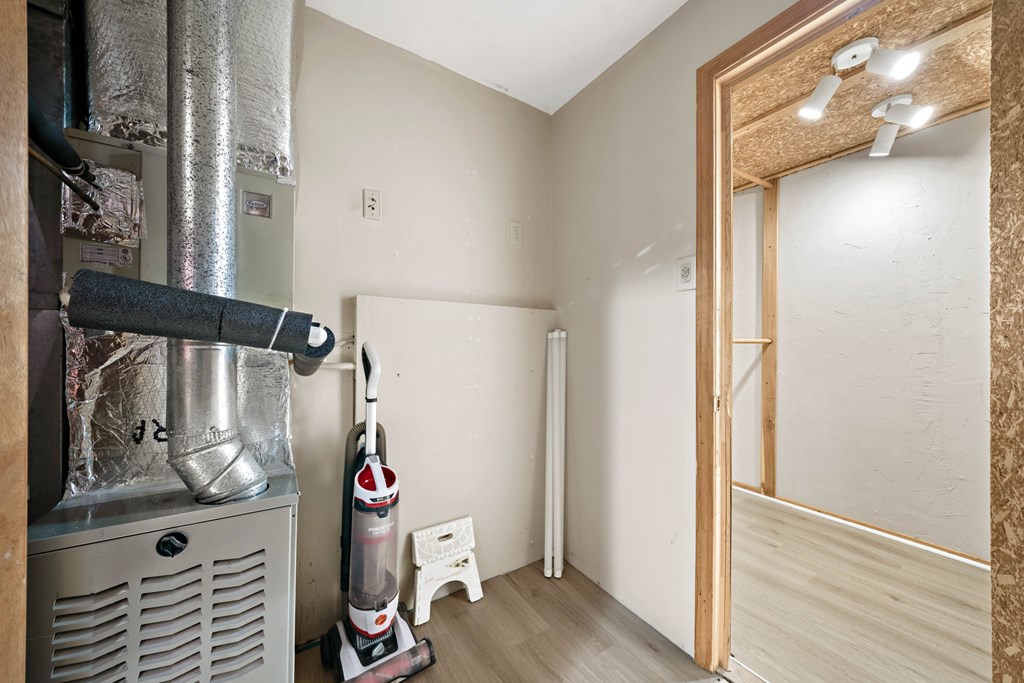 415837 Jasper Residential