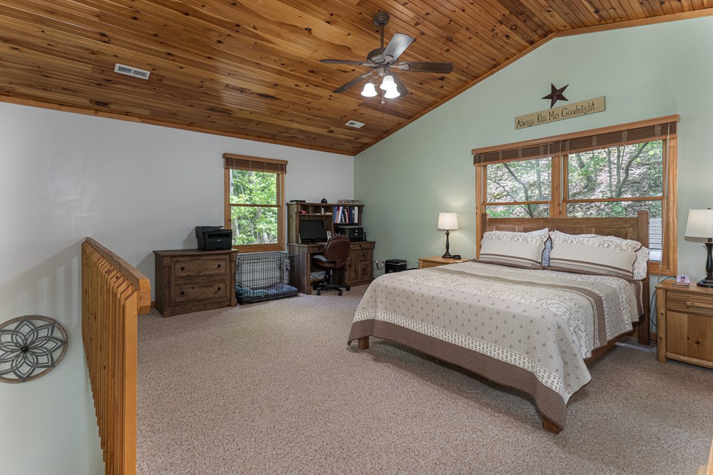 415839 Murphy Residential