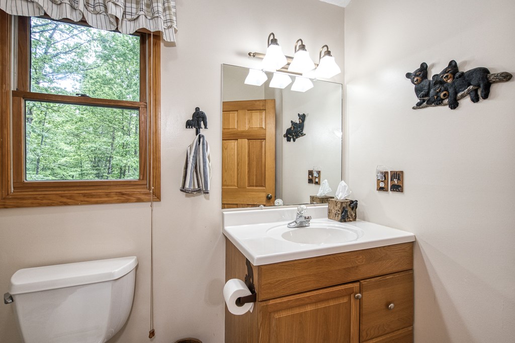 415839 Murphy Residential
