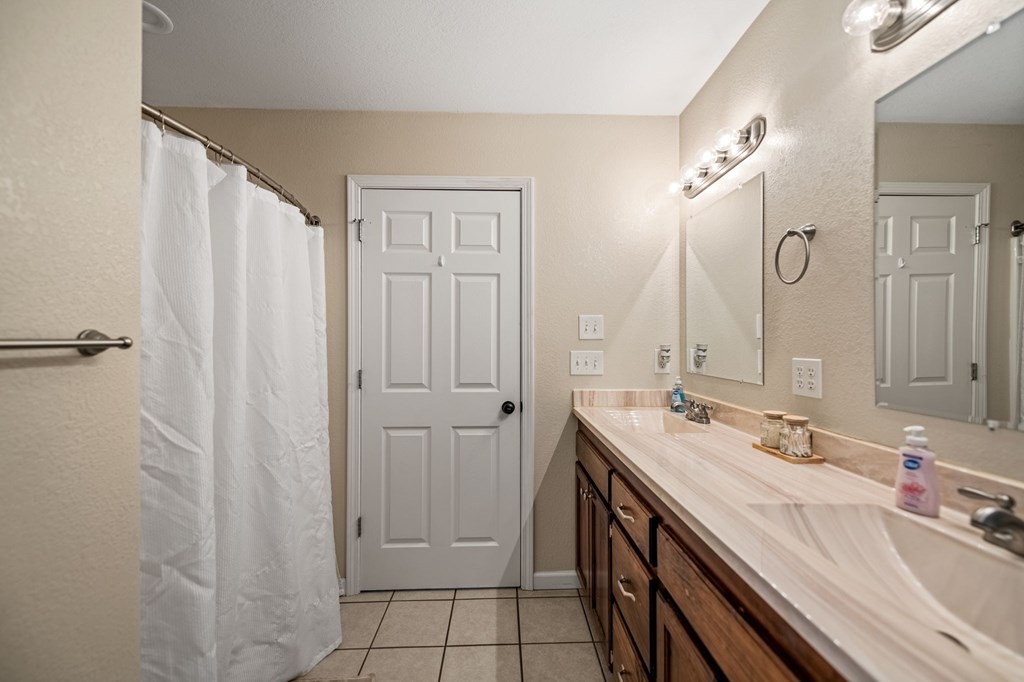 415841 Mineral Bluff Residential