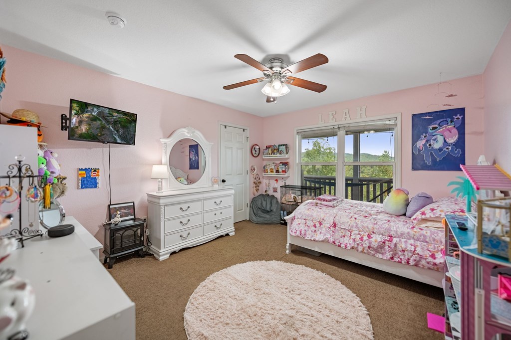415841 Mineral Bluff Residential