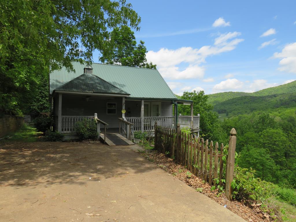 415843 Hiawassee Residential