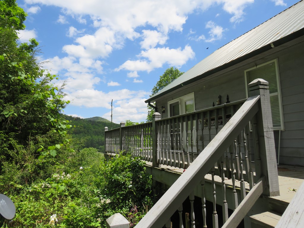 415843 Hiawassee Residential