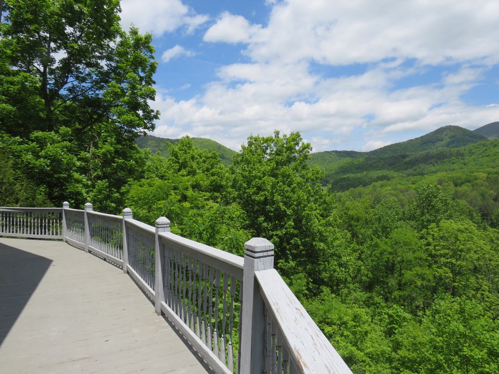 415843 Hiawassee Residential