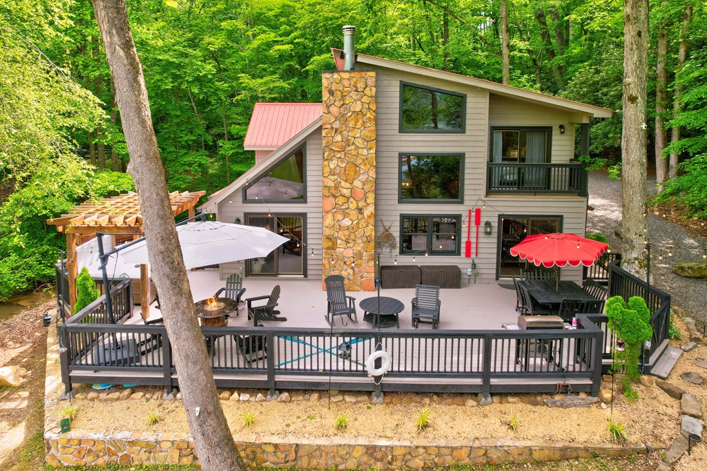 415857 Morganton Residential