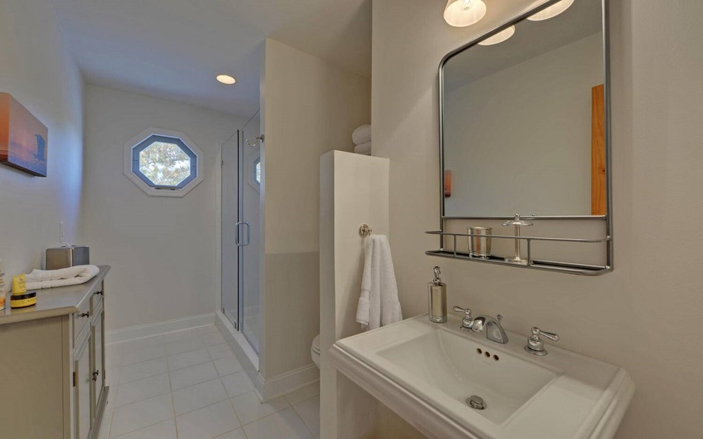 415868 Hiawassee Residential