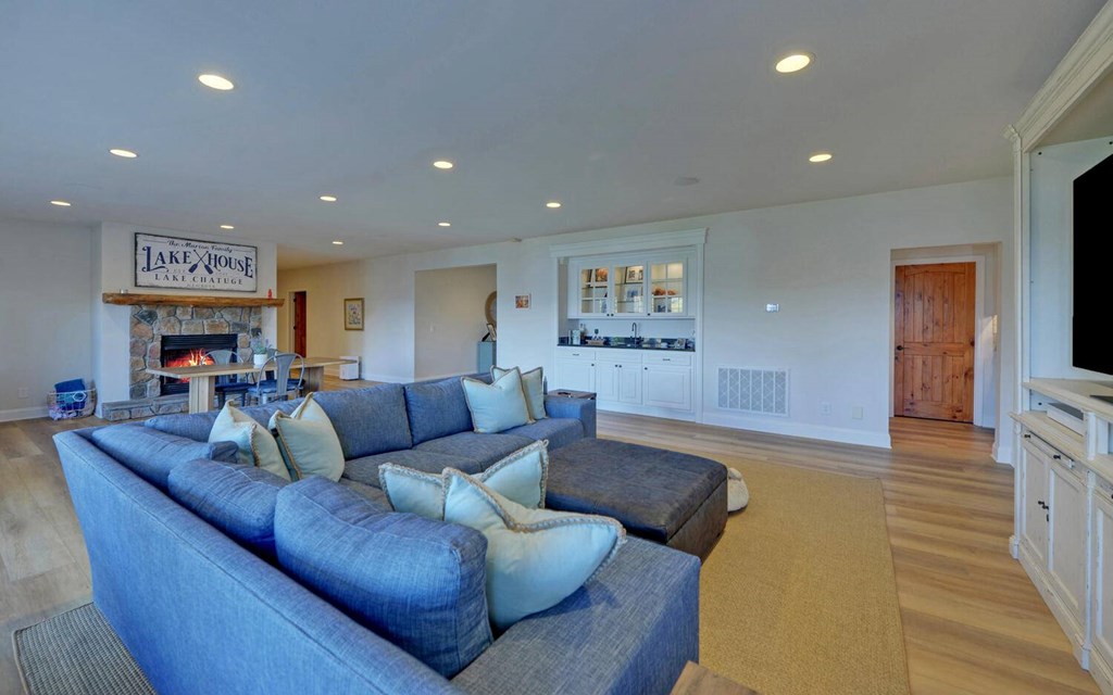 415868 Hiawassee Residential