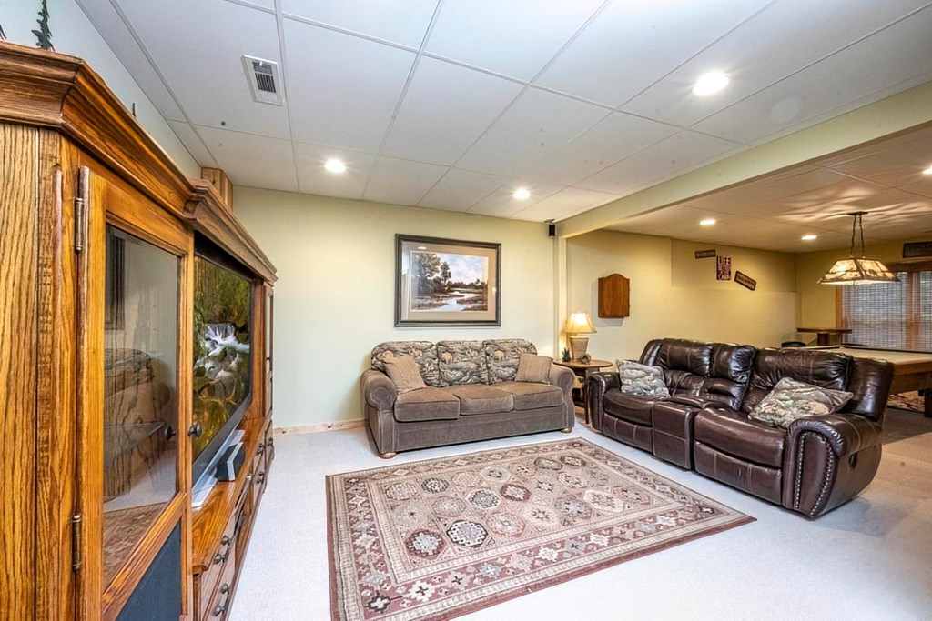 415869 Morganton Residential