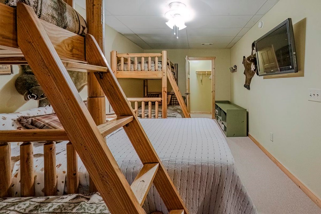 415869 Morganton Residential