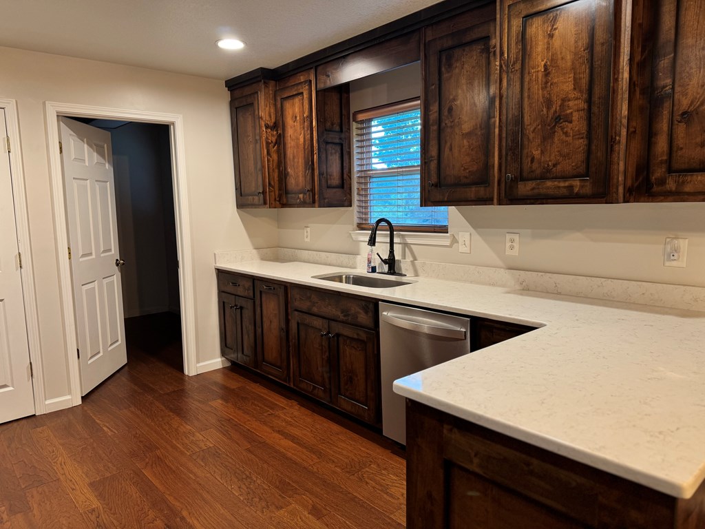 415870 Turtletown Residential