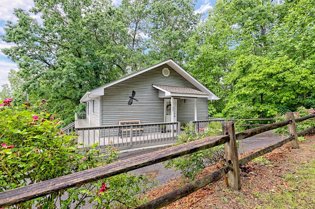 415879 Hiawassee Residential