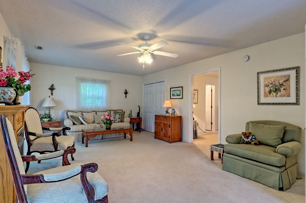 415879 Hiawassee Residential