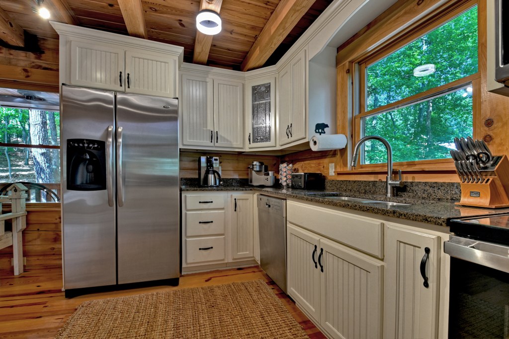 415896 Morganton Residential