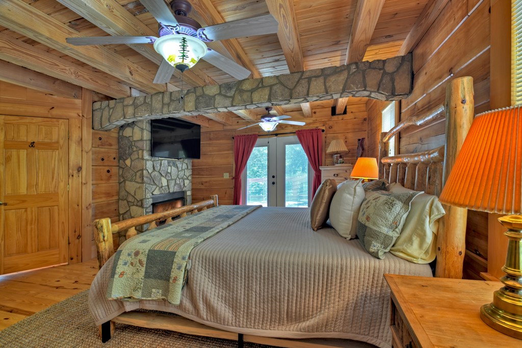 415896 Morganton Residential