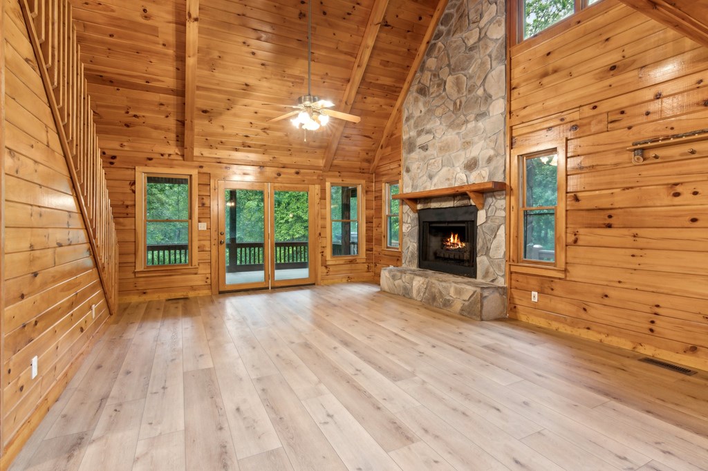 415898 Morganton Residential