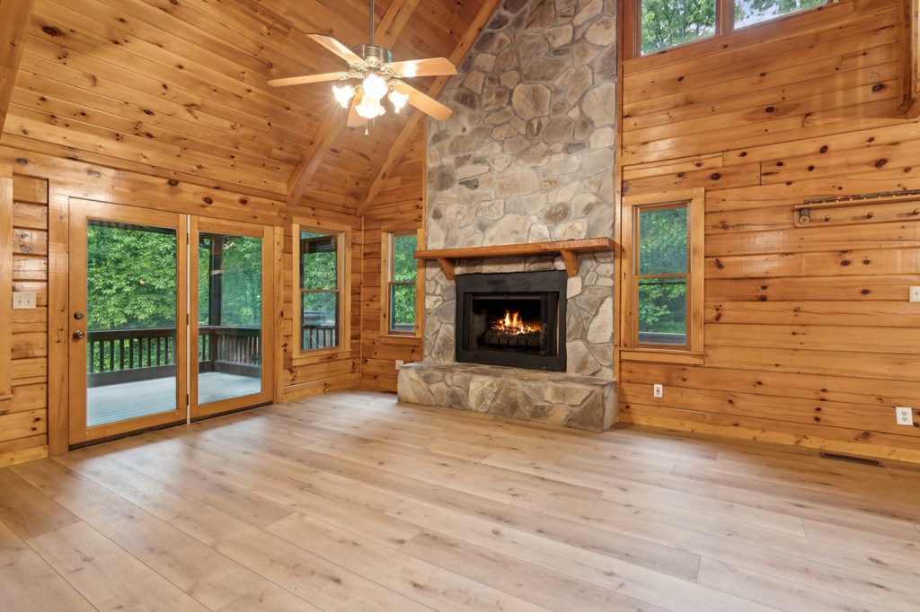 415898 Morganton Residential