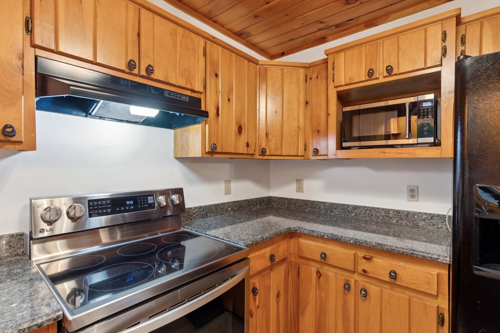 415898 Morganton Residential
