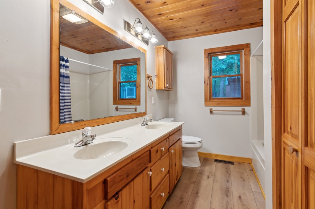 415898 Morganton Residential