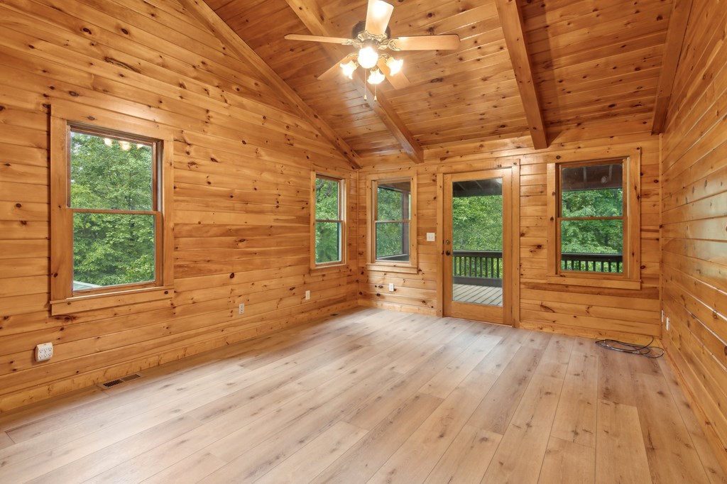 415898 Morganton Residential