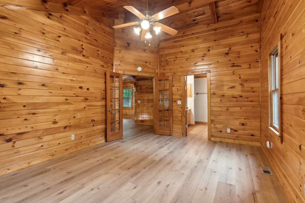 415898 Morganton Residential
