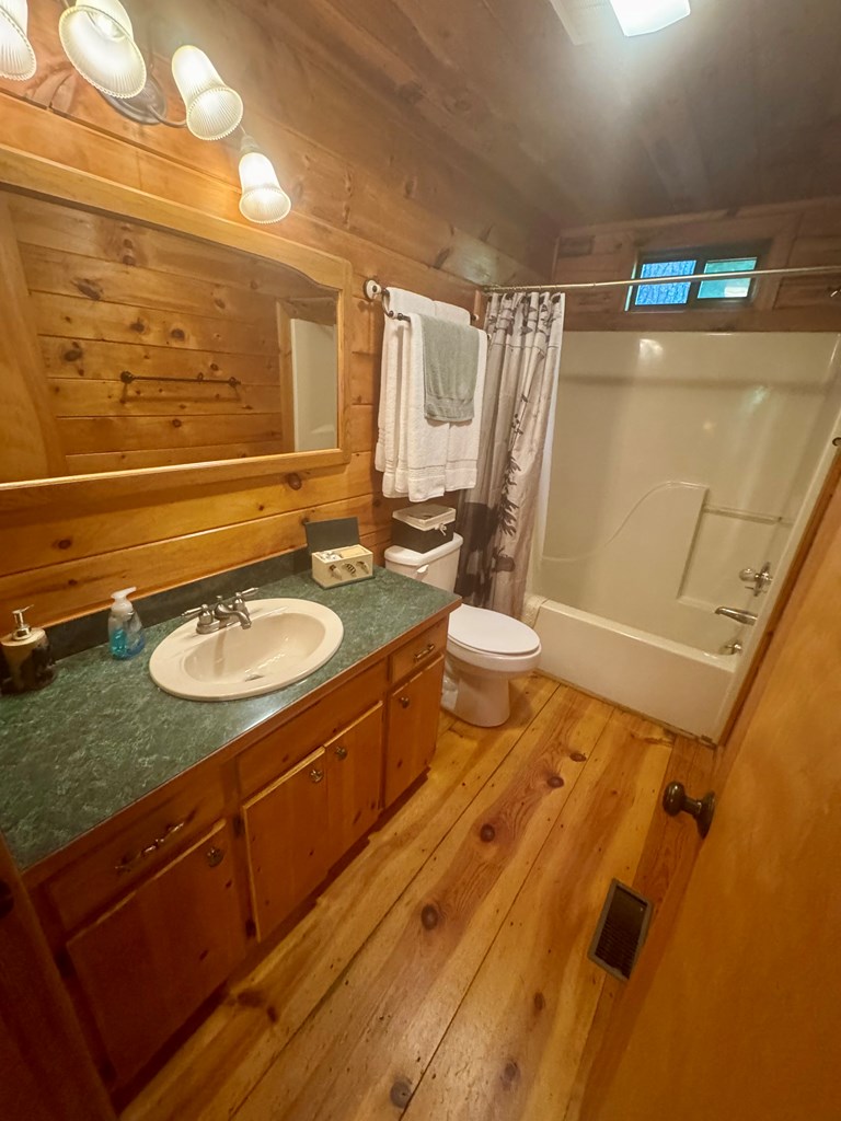 415900 Blue Ridge Residential