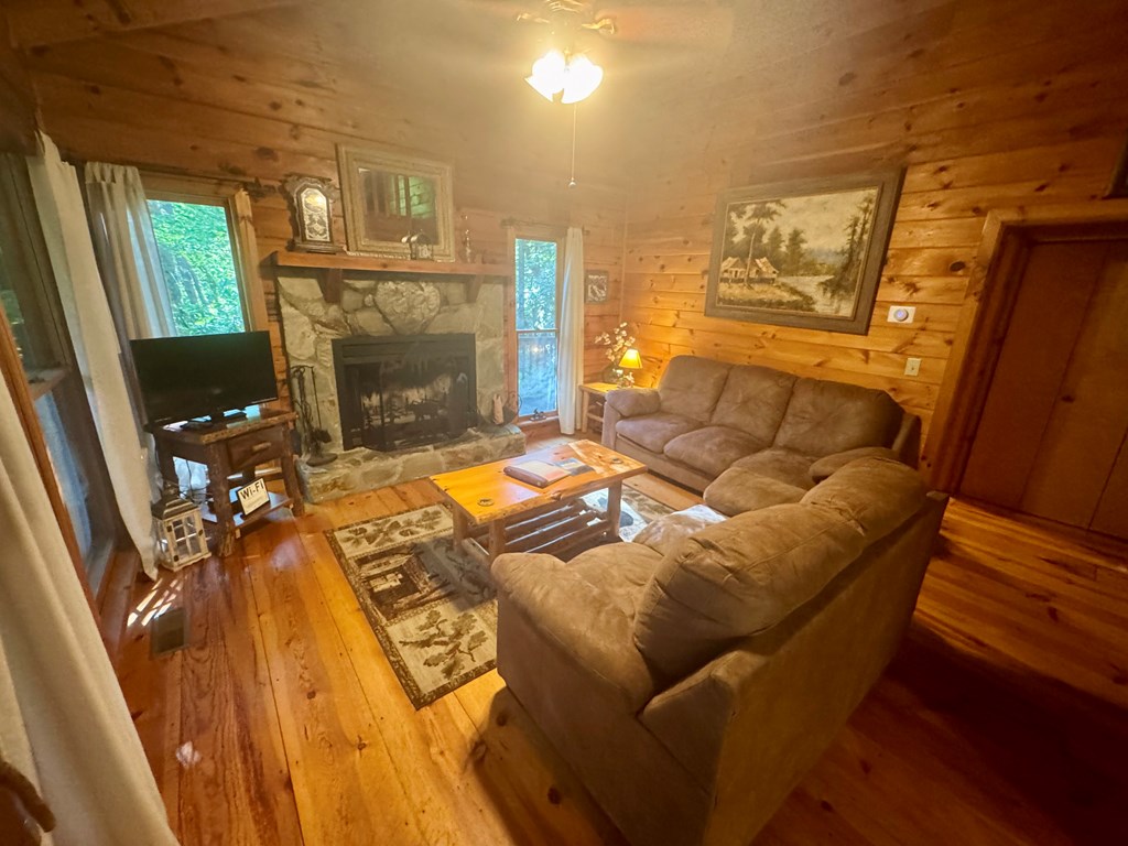 415900 Blue Ridge Residential