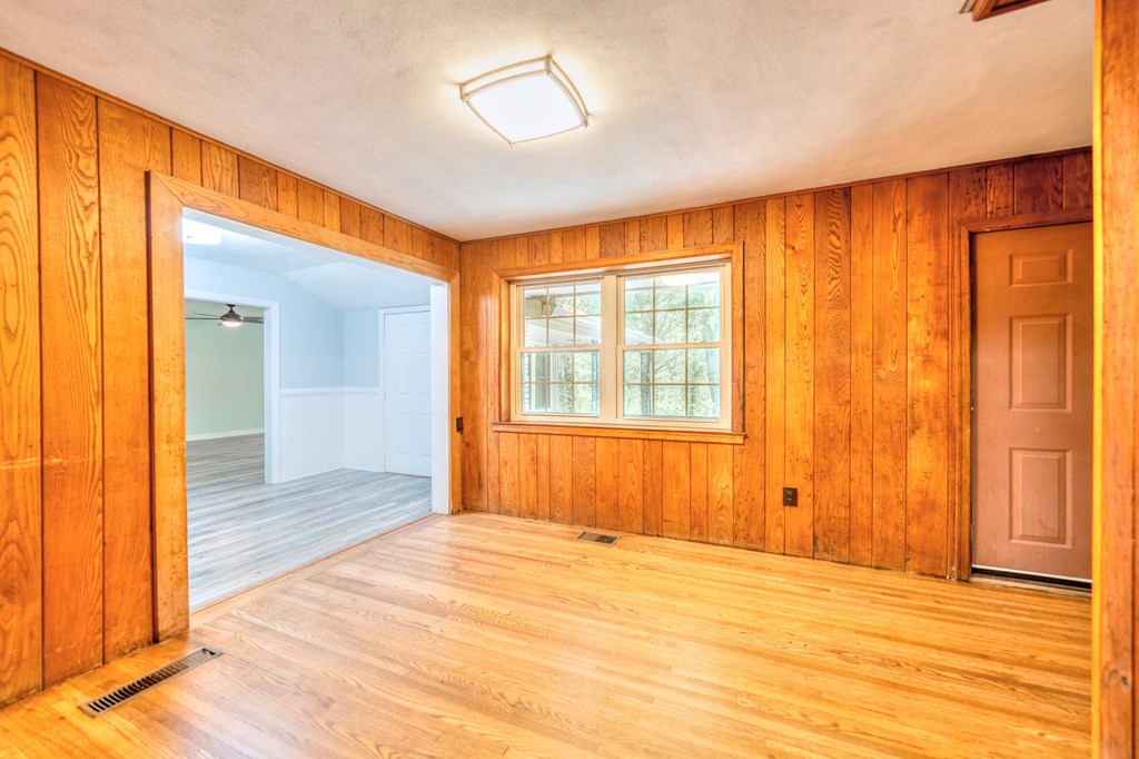 415902 Murphy Residential