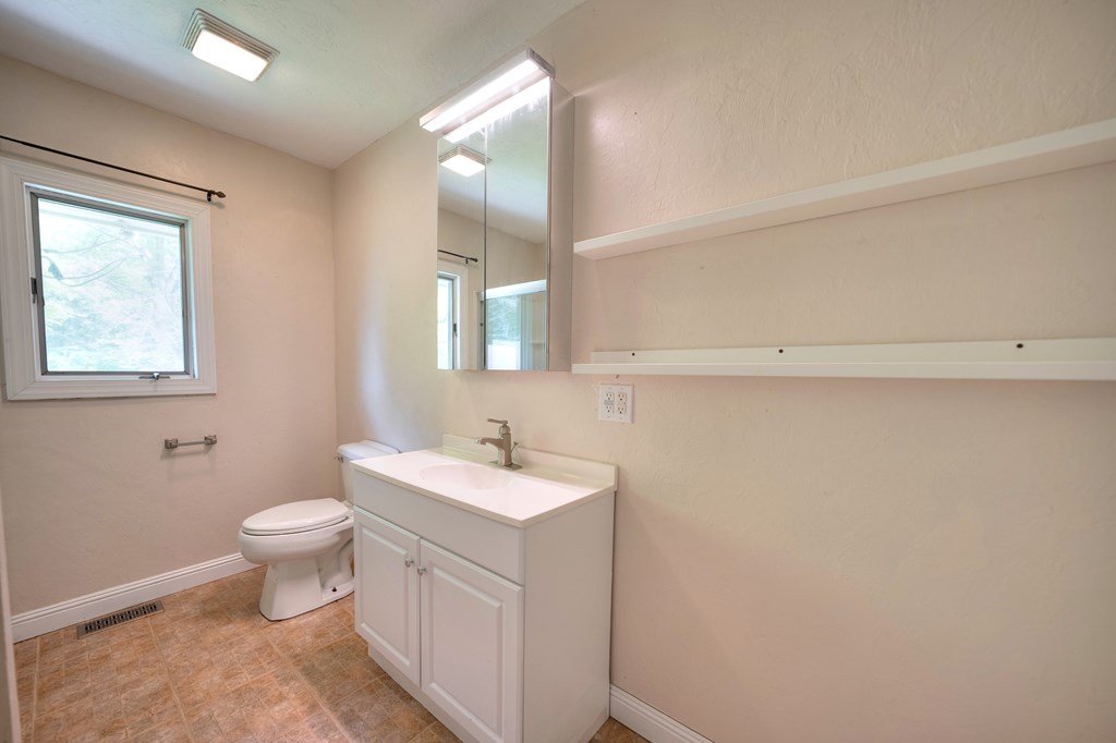 415902 Murphy Residential