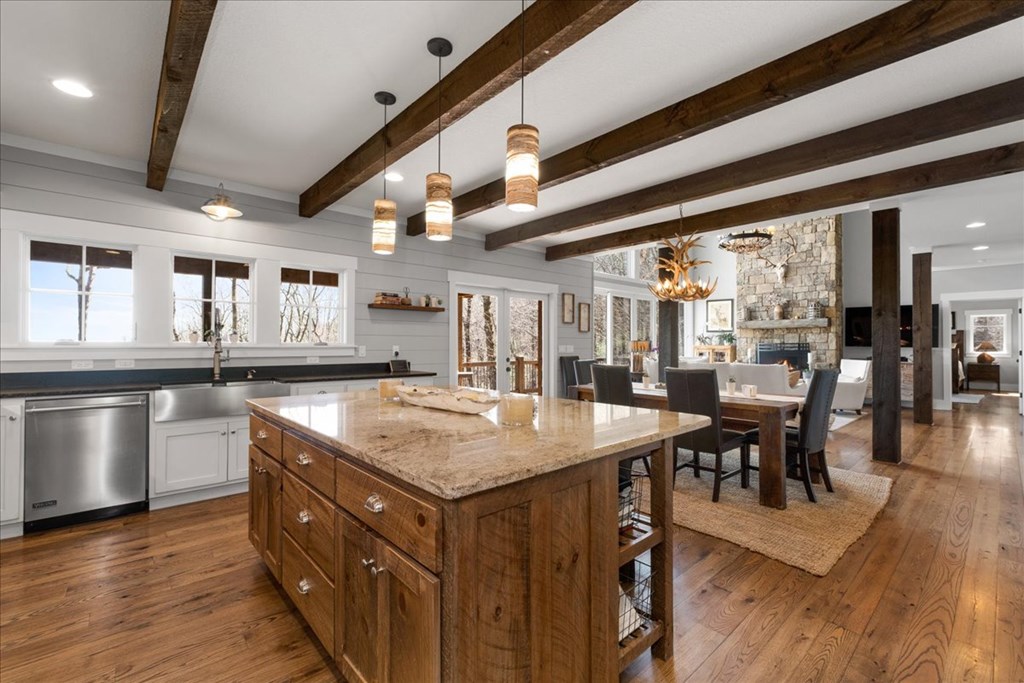 415906 Ellijay Residential