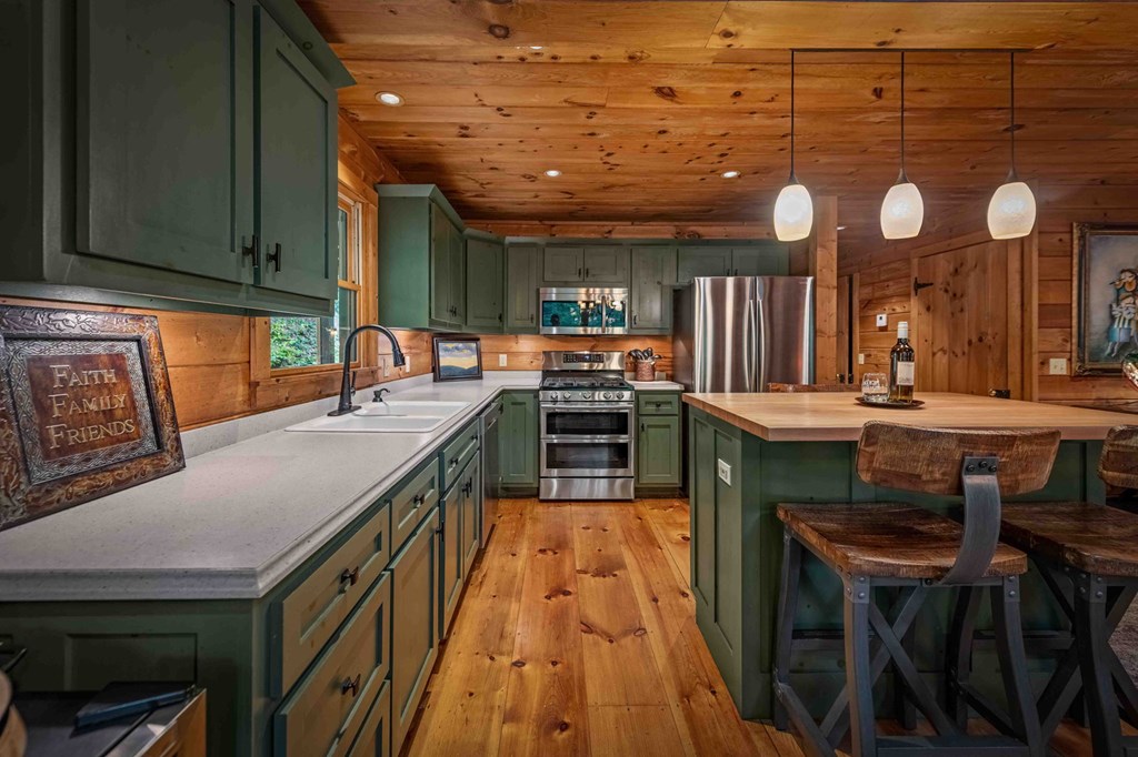 415907 Ellijay Residential
