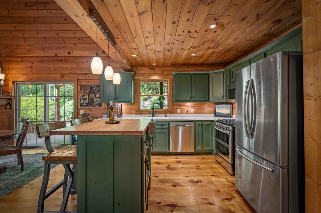 415907 Ellijay Residential