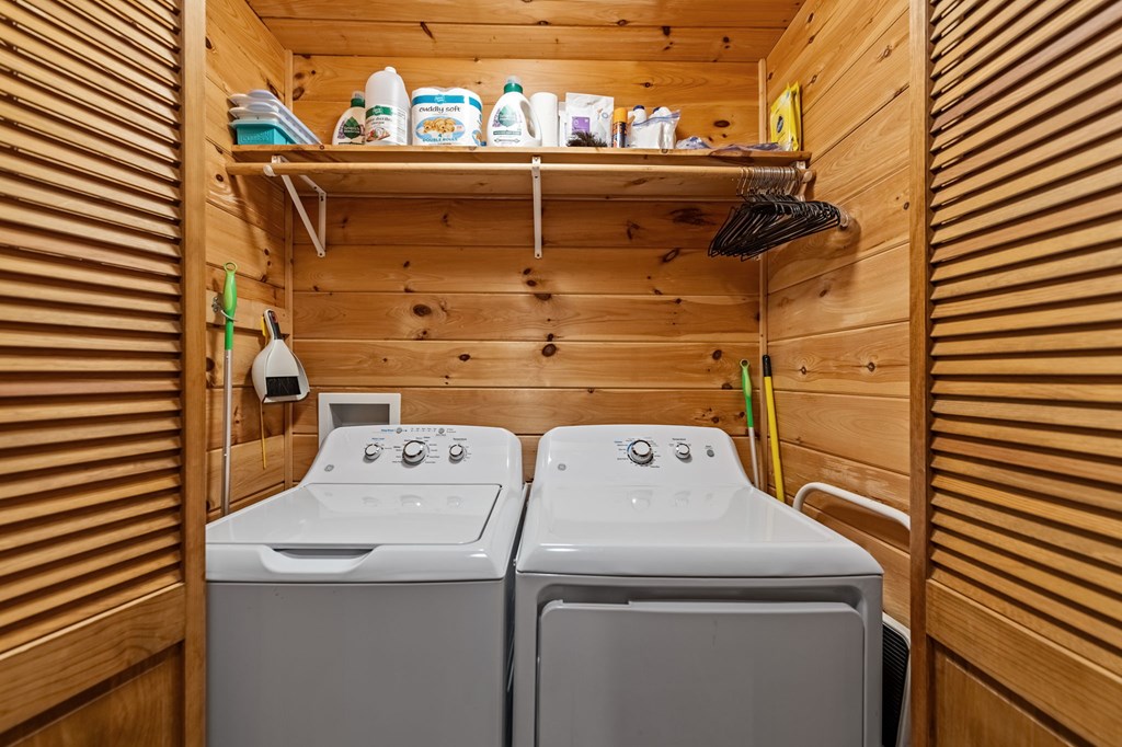 415907 Ellijay Residential