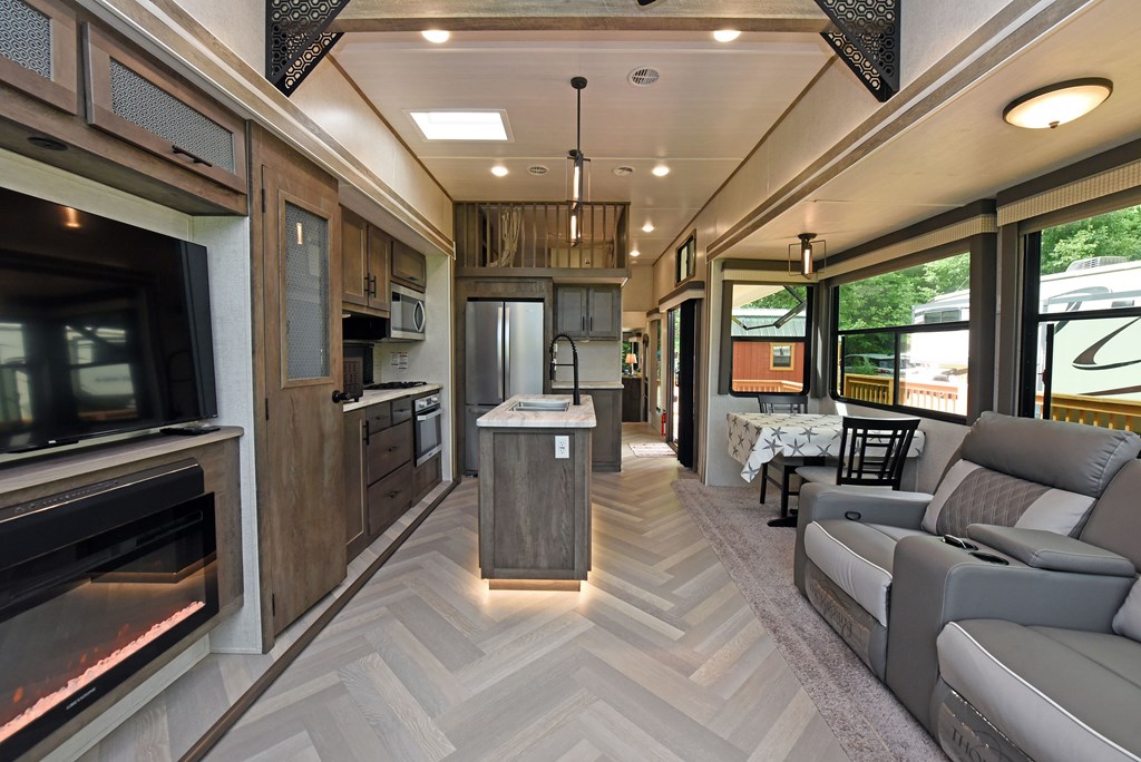 415908 Blairsville Residential