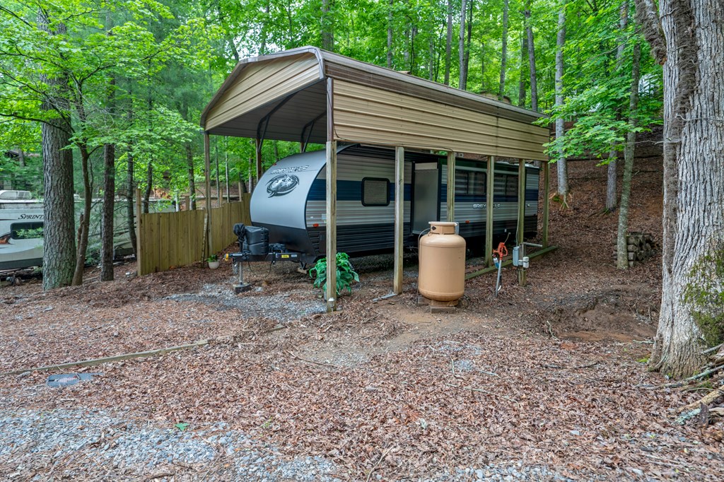 415915 Ellijay Residential