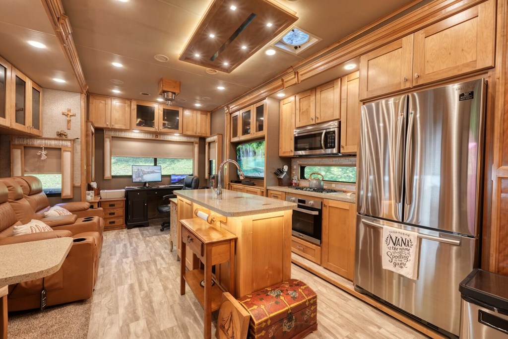 415917 Blairsville Residential