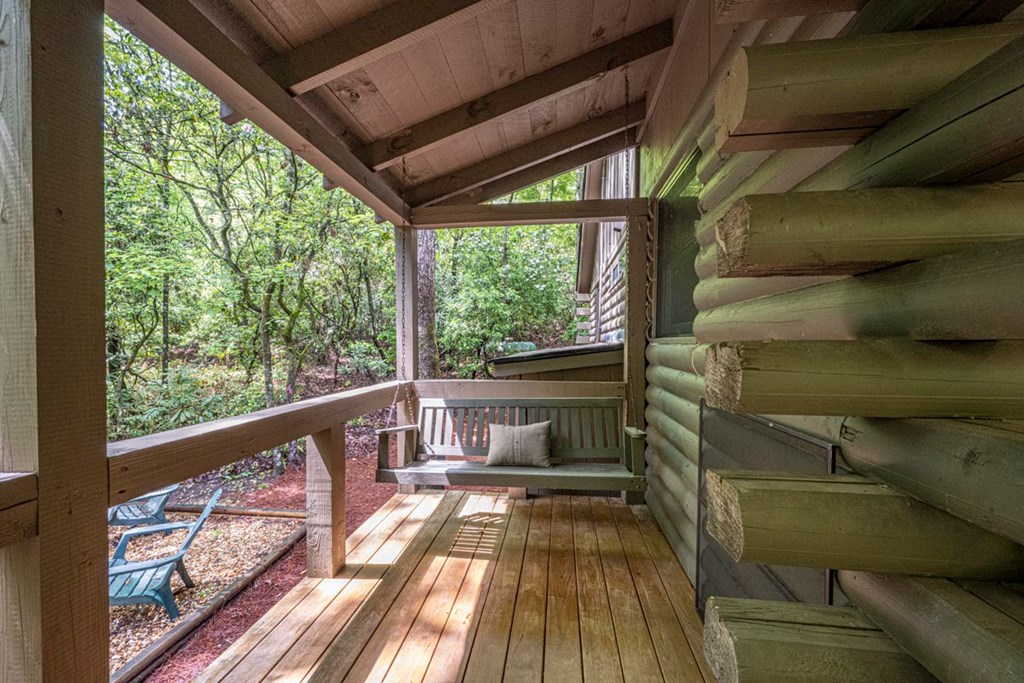 415923 Mineral Bluff Residential