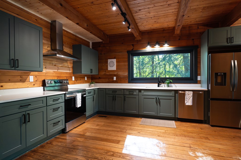 415929 Blue Ridge Residential