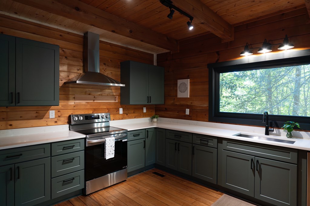 415929 Blue Ridge Residential