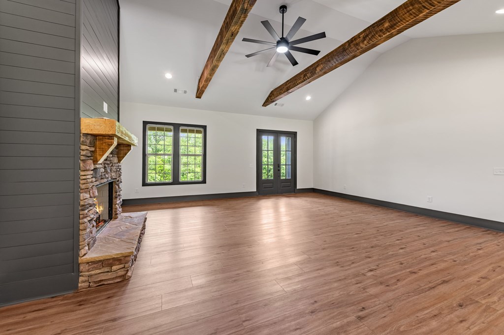 415939 Morganton Residential