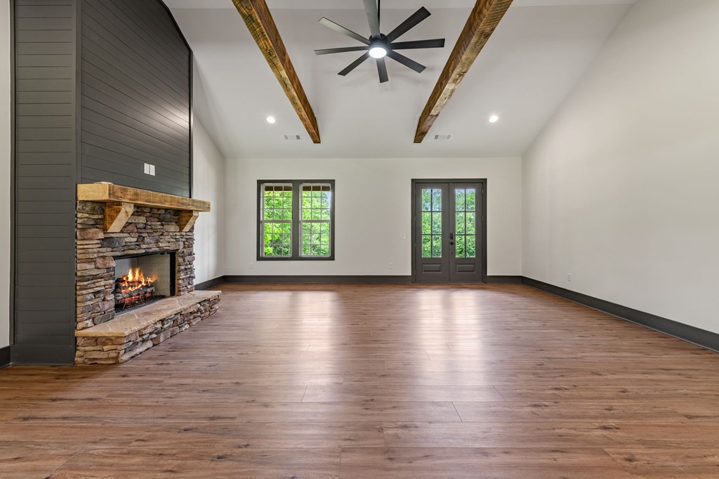 415939 Morganton Residential