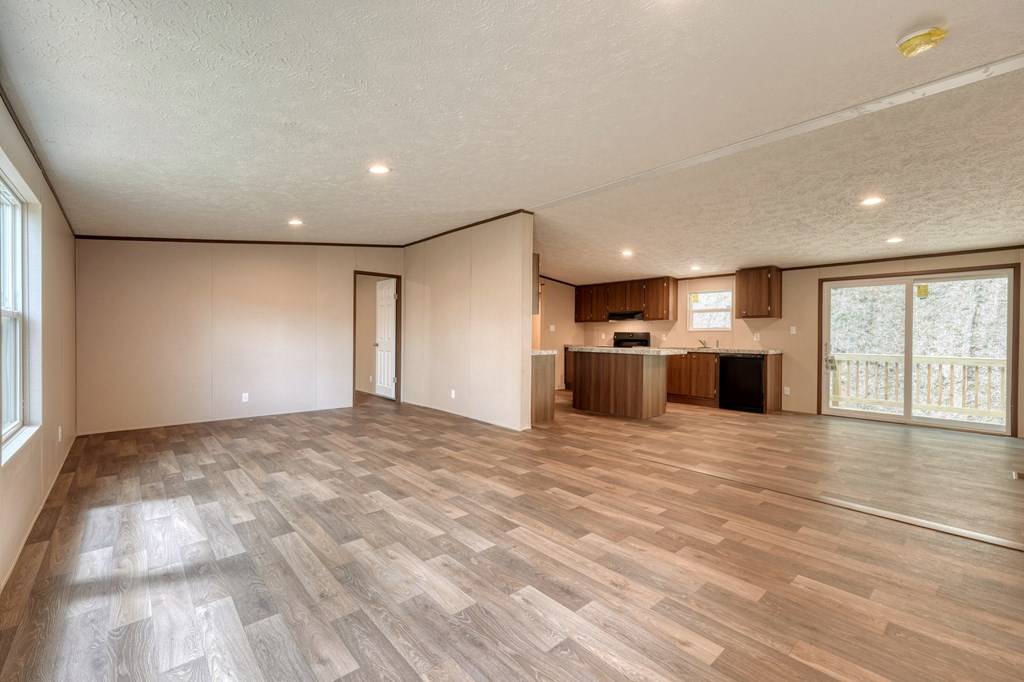 415947 Blairsville Residential