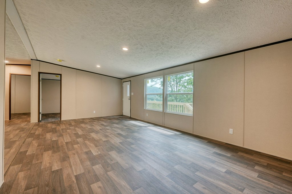 415947 Blairsville Residential