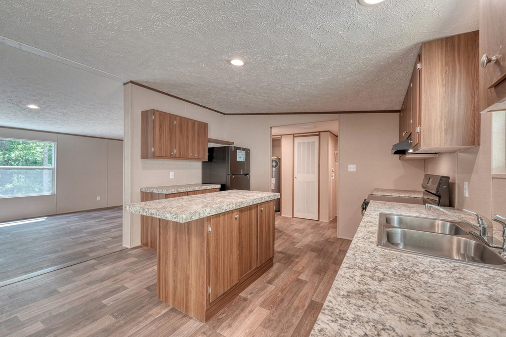 415947 Blairsville Residential